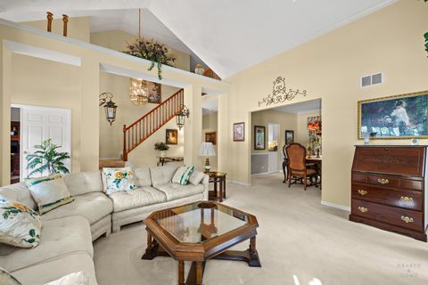 Tiny photo for 806 Norge Parkway, Fox River Grove, IL 60021 (MLS # 12480353)