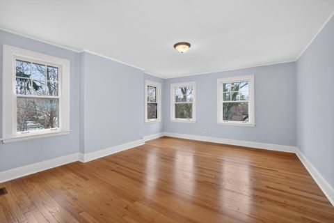 Tiny photo for 49 Kenwood Avenue, Davenport, IA 52803 (MLS # 100000042)