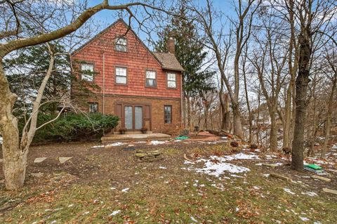 Tiny photo for 49 Kenwood Avenue, Davenport, IA 52803 (MLS # 100000042)