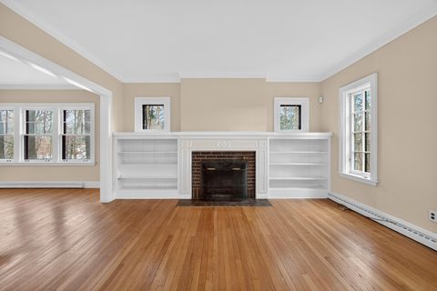 Tiny photo for 49 Kenwood Avenue, Davenport, IA 52803 (MLS # 100000042)