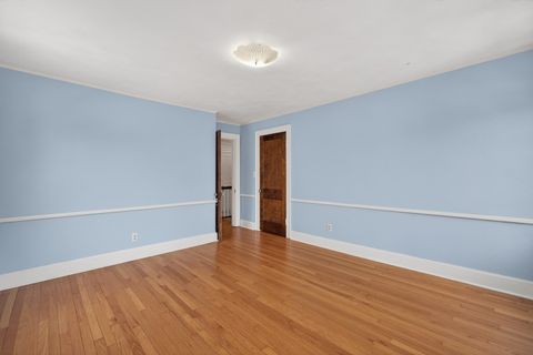 Tiny photo for 49 Kenwood Avenue, Davenport, IA 52803 (MLS # 100000042)