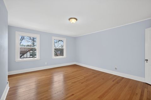 Tiny photo for 49 Kenwood Avenue, Davenport, IA 52803 (MLS # 100000042)