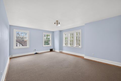 Tiny photo for 49 Kenwood Avenue, Davenport, IA 52803 (MLS # 100000042)