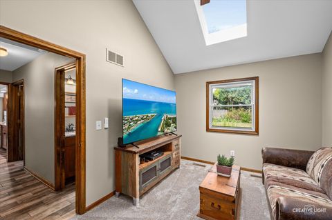 Tiny photo for 11 Hardwick Court, Sugar Grove, IL 60554 (MLS # 12479011)