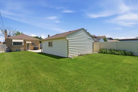 Tiny photo for 7648 N Osceola Avenue, Niles, IL 60714 (MLS # 12688444)