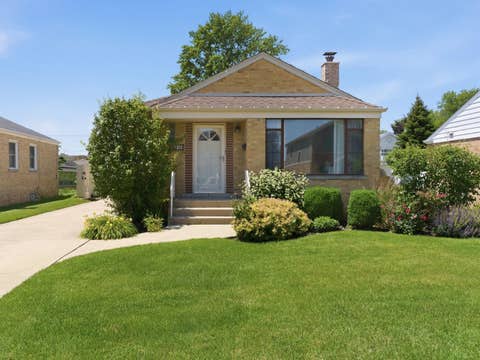 Photo of 7648 N Osceola Avenue, Niles, IL 60714 (MLS # 12688444)
