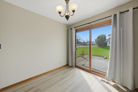 Tiny photo for 7770 Bristol Park Drive, Tinley Park, IL 60477 (MLS # 12609442)