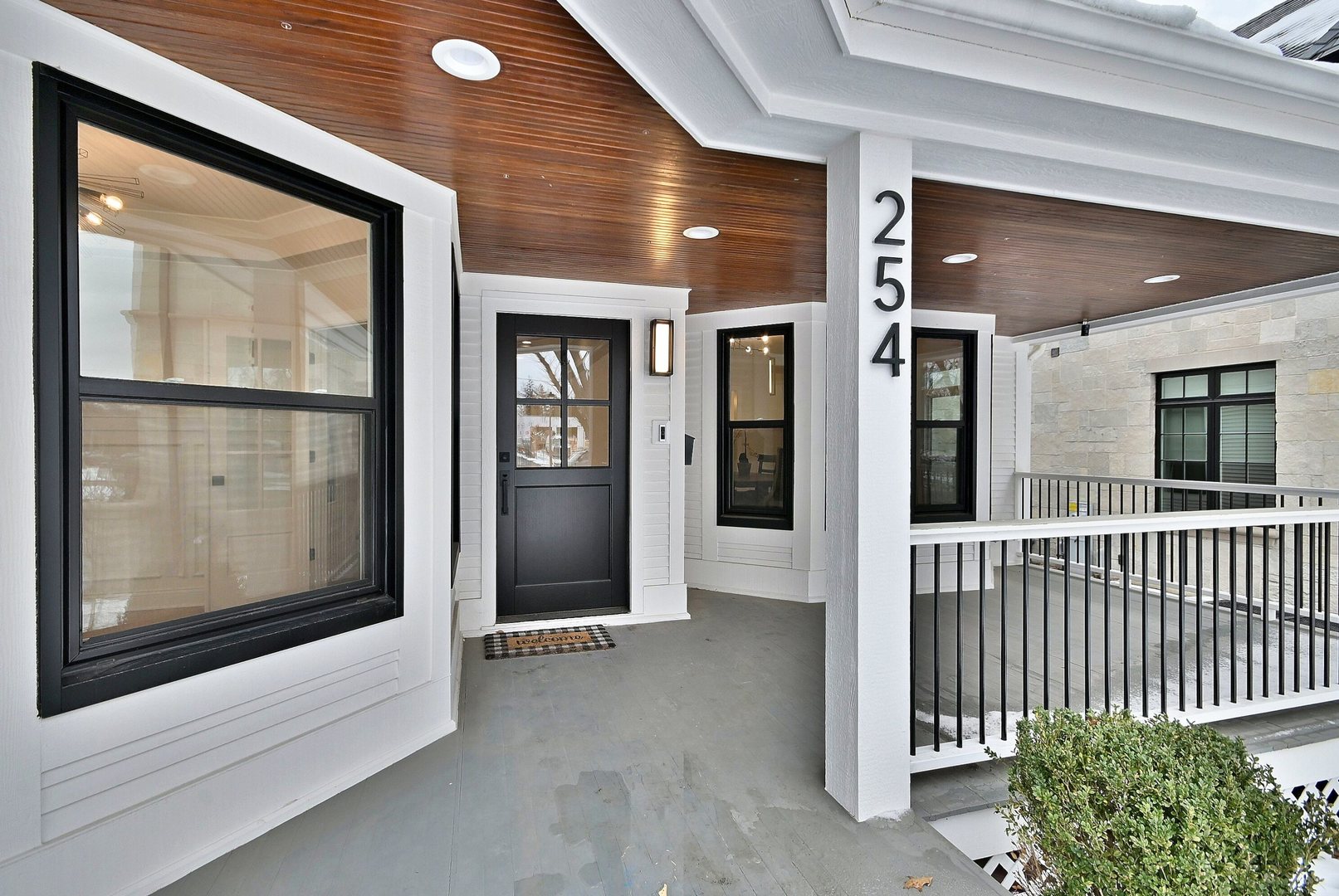 254 E South Street