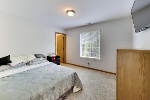 Tiny photo for 527 W Mara Lynn Court, Round Lake, IL 60073 (MLS # 12631740)