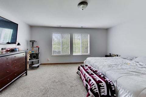 Tiny photo for 527 W Mara Lynn Court, Round Lake, IL 60073 (MLS # 12631740)