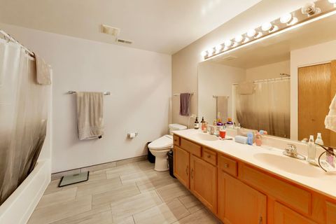 Tiny photo for 527 W Mara Lynn Court, Round Lake, IL 60073 (MLS # 12631740)