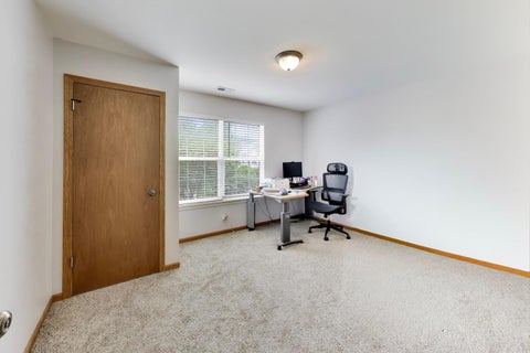 Tiny photo for 527 W Mara Lynn Court, Round Lake, IL 60073 (MLS # 12631740)