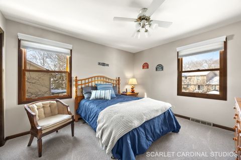 Tiny photo for 307 Leeds Court, Naperville, IL 60565 (MLS # 12529083)