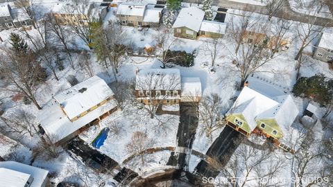 Tiny photo for 307 Leeds Court, Naperville, IL 60565 (MLS # 12529083)