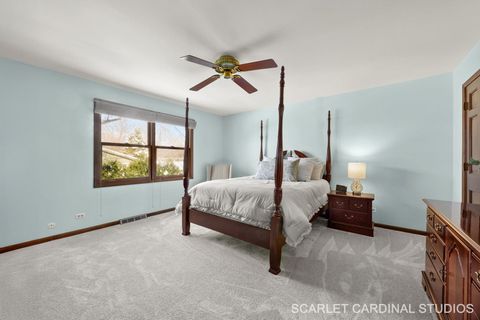 Tiny photo for 307 Leeds Court, Naperville, IL 60565 (MLS # 12529083)