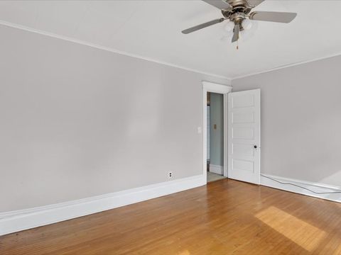 Tiny photo for 14 N Harlem Avenue, Freeport, IL 61032 (MLS # 12578985)