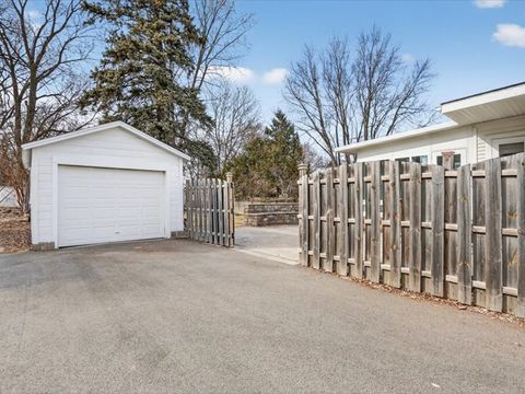 Tiny photo for 14 N Harlem Avenue, Freeport, IL 61032 (MLS # 12578985)