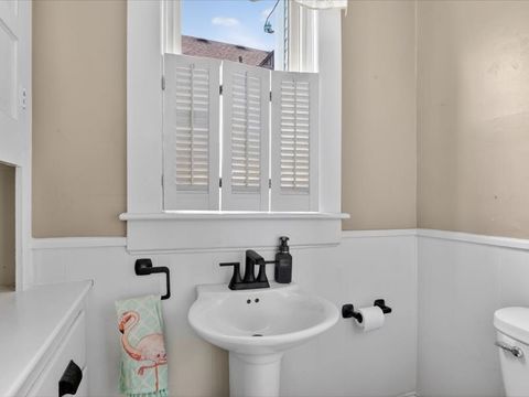 Tiny photo for 14 N Harlem Avenue, Freeport, IL 61032 (MLS # 12578985)