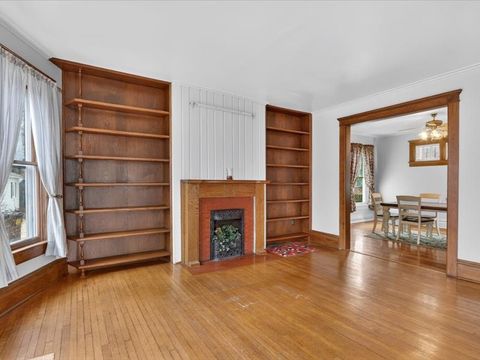 Tiny photo for 14 N Harlem Avenue, Freeport, IL 61032 (MLS # 12578985)