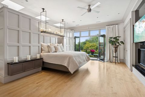 Tiny photo for 2217 N Clybourn Avenue, Chicago, IL 60614 (MLS # 12603792)