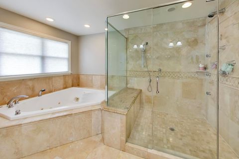 Tiny photo for 713 N Beverly Lane, Arlington Heights, IL 60004 (MLS # 12658952)