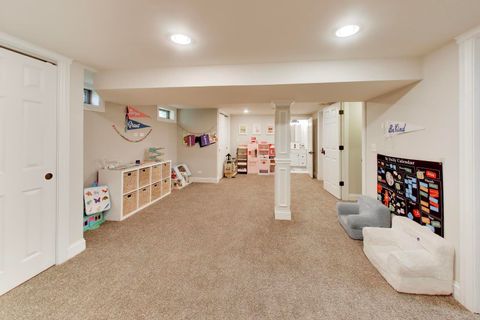 Tiny photo for 713 N Beverly Lane, Arlington Heights, IL 60004 (MLS # 12658952)