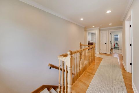 Tiny photo for 713 N Beverly Lane, Arlington Heights, IL 60004 (MLS # 12658952)
