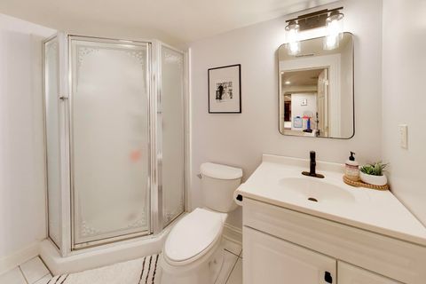 Tiny photo for 713 N Beverly Lane, Arlington Heights, IL 60004 (MLS # 12658952)