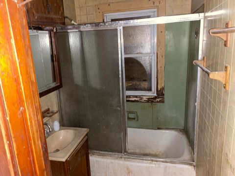 Tiny photo for 14717 E Riverside Drive, South Holland, IL 60473 (MLS # 12498757)