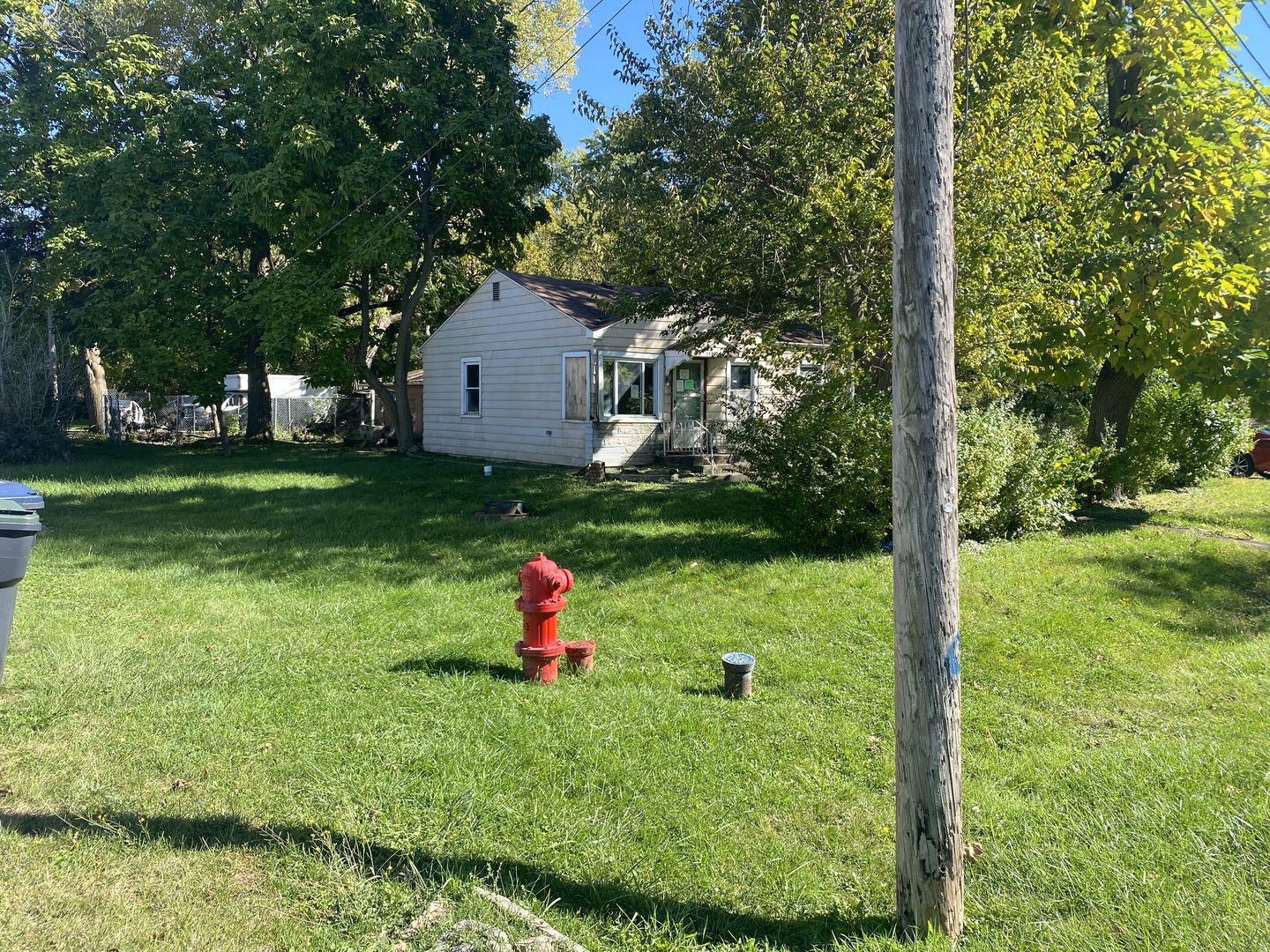 14717 E Riverside Drive