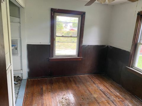 Tiny photo for 14717 E Riverside Drive, South Holland, IL 60473 (MLS # 12498757)