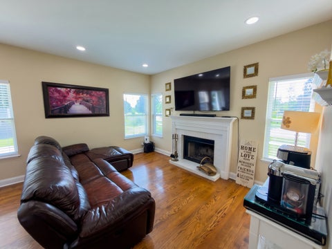 Tiny photo for 259 Haywood Drive, Round Lake, IL 60073 (MLS # 12743838)