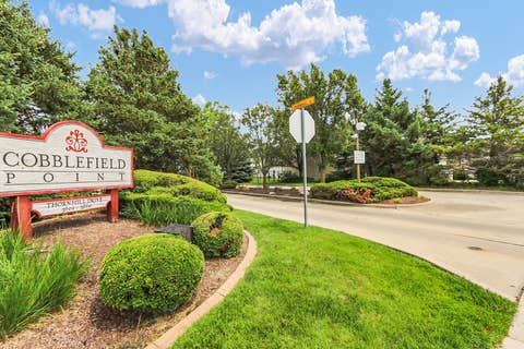 Tiny photo for 3848 Thornhill Circle #3848, Champaign, IL 61822 (MLS # 12677697)