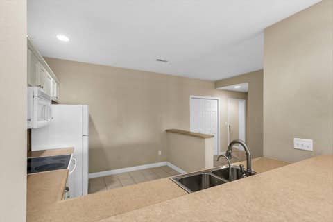 Tiny photo for 3848 Thornhill Circle #3848, Champaign, IL 61822 (MLS # 12677697)