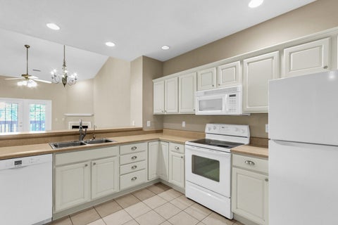 Tiny photo for 3848 Thornhill Circle #3848, Champaign, IL 61822 (MLS # 12677697)