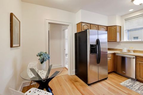 Tiny photo for 1929 Sherman Avenue #2W, Evanston, IL 60201 (MLS # 12546308)