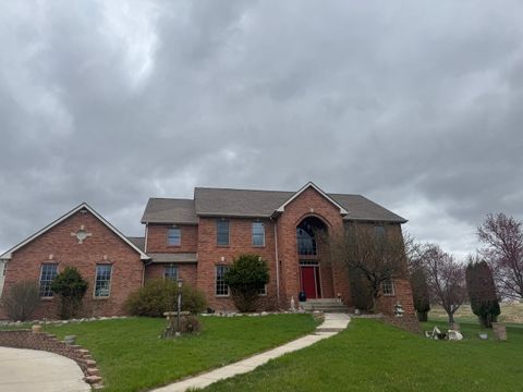 Photo of 8306 E CROCKETT Road, Roscoe, IL 61073 (MLS # 12351410) Photo of 8306 E CROCKETT Road, Roscoe, IL 61073 (MLS # 12351410)