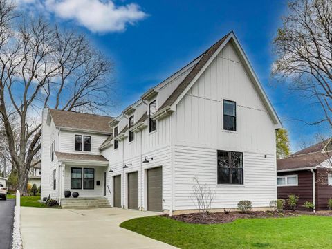 616 Meadow Lane Libertyville IL 60048