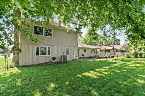 Tiny photo for 31 S Salem Drive, Schaumburg, IL 60193 (MLS # 12756923)
