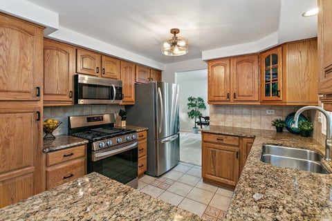 Tiny photo for 31 S Salem Drive, Schaumburg, IL 60193 (MLS # 12756923)