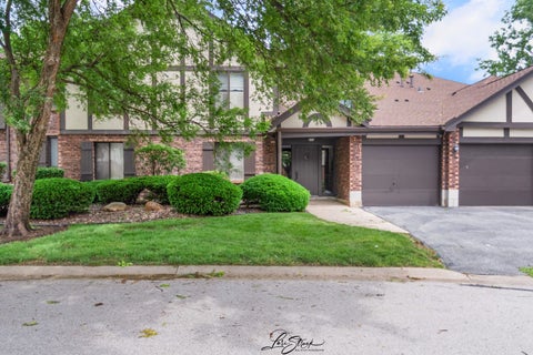 Photo of 8251 Mulberry Court #14B, Palos Hills, IL 60465 (MLS # 12676294)