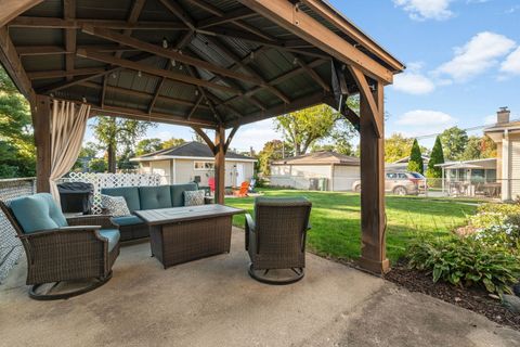 Tiny photo for 216 S Edgewood Avenue, Lombard, IL 60148 (MLS # 12494332)