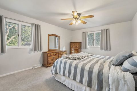 Tiny photo for 216 S Edgewood Avenue, Lombard, IL 60148 (MLS # 12494332)