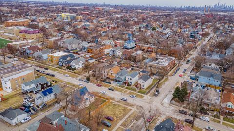 Tiny photo for 611 N Long Avenue, Chicago, IL 60644 (MLS # 12578777)