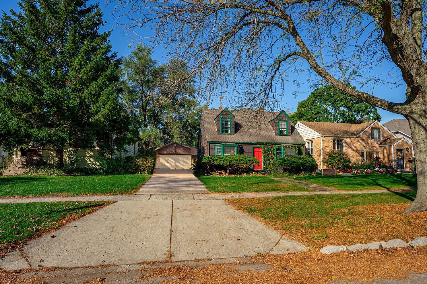 30 N Wisconsin Avenue