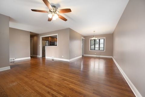 Tiny photo for 401 Forest Preserve Drive, Wood Dale, IL 60191 (MLS # 12634284)