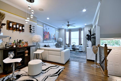 Tiny photo for 6515 Lilac Boulevard, Hanover Park, IL 60133 (MLS # 12781218)