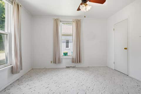 Tiny photo for 308 W Lincoln Avenue, Streator, IL 61364 (MLS # 12652673)