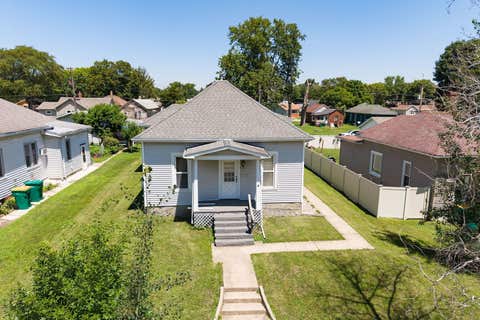 Photo of 308 W Lincoln Avenue, Streator, IL 61364 (MLS # 12652673)