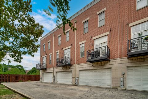 Tiny photo for 4635 S Greenwood Avenue, Chicago, IL 60653 (MLS # 12496892)